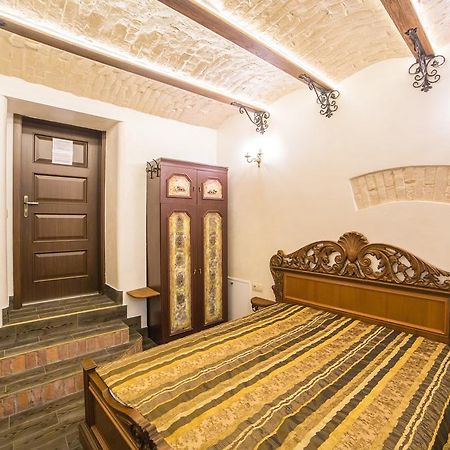 Apartments On Valova 16, On Market Square 리비프 외부 사진